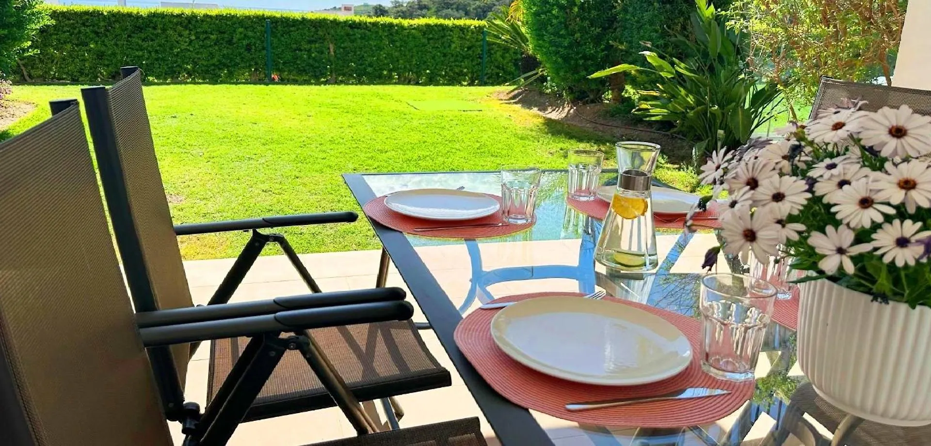 Lejlighed Iglesias Garden Suite Ojén